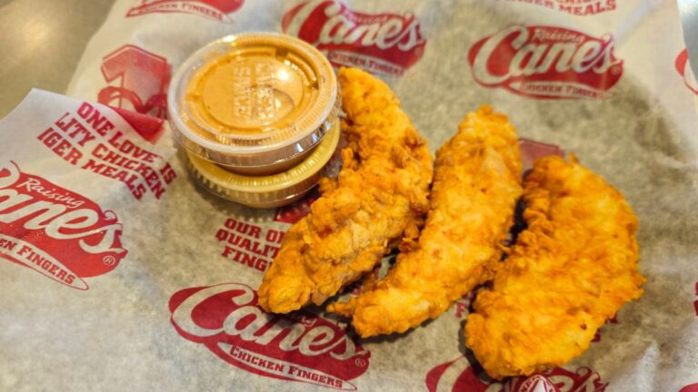 What Sauces Does Cane’s Have, Taste Test & Pairings