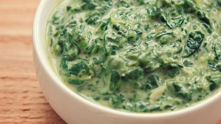 What to Serve with Creamed Spinach? Vege & Non-Vege Options