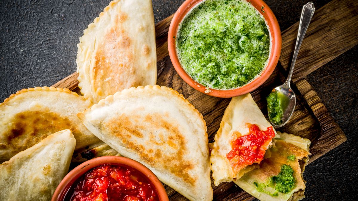 What to Serve with Empanadas