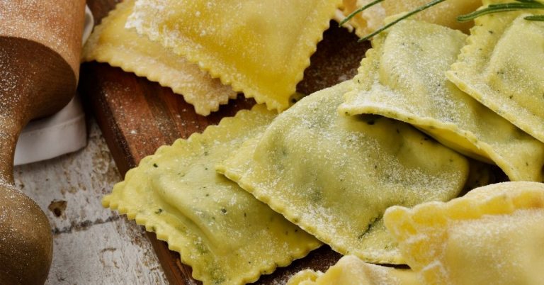 What to Serve with Ravioli: Sauces, Salads, & More