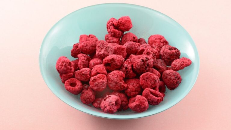 Where to Buy Freeze-dried Raspberries? [5 Places]