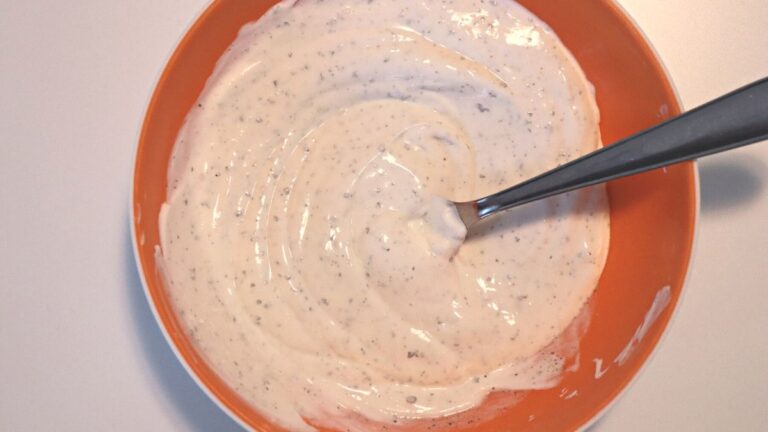 White Sauce Dip for Nachos [Simple Recipe]