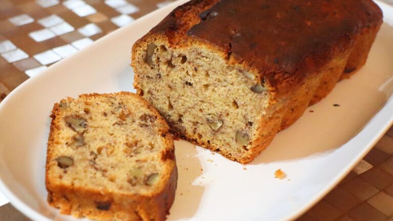 banana bread with walnuts