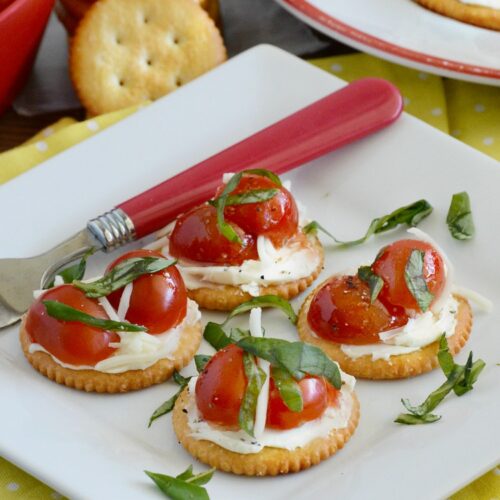 caprese ritz cracker appetizers