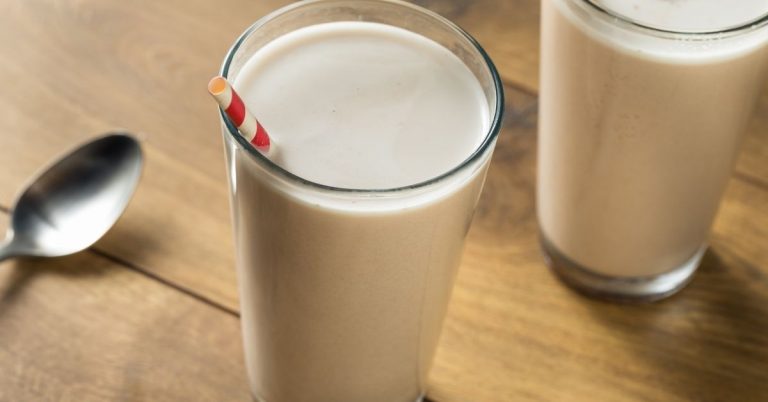Carbonated Chocolate Milk: What Is It & What’s the Taste?