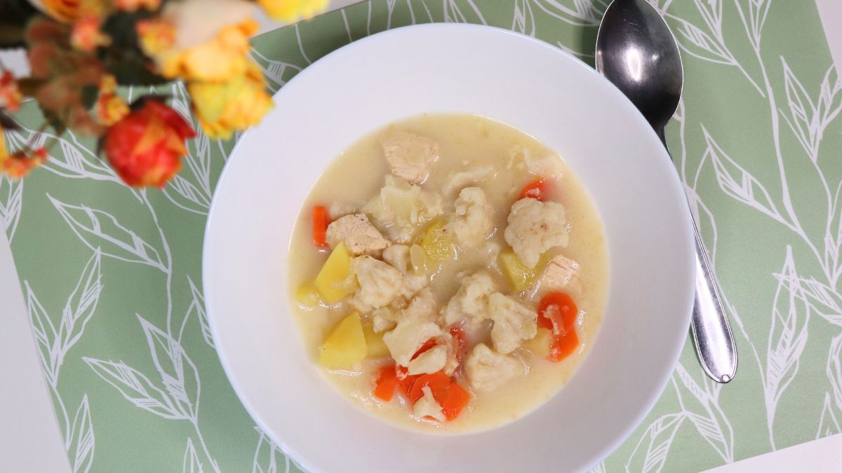 chicken cauliflower soup