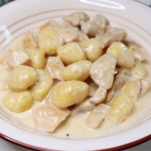 chicken with gorgonzola cream sauce