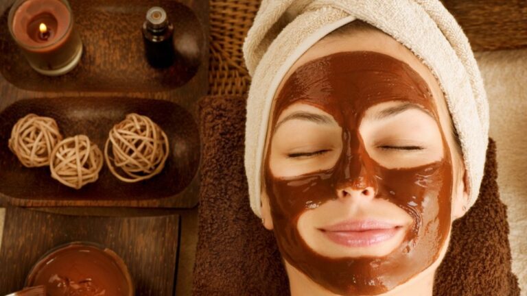 Dark Chocolate Face Masks: Do They Really Give You That Natural Glow?