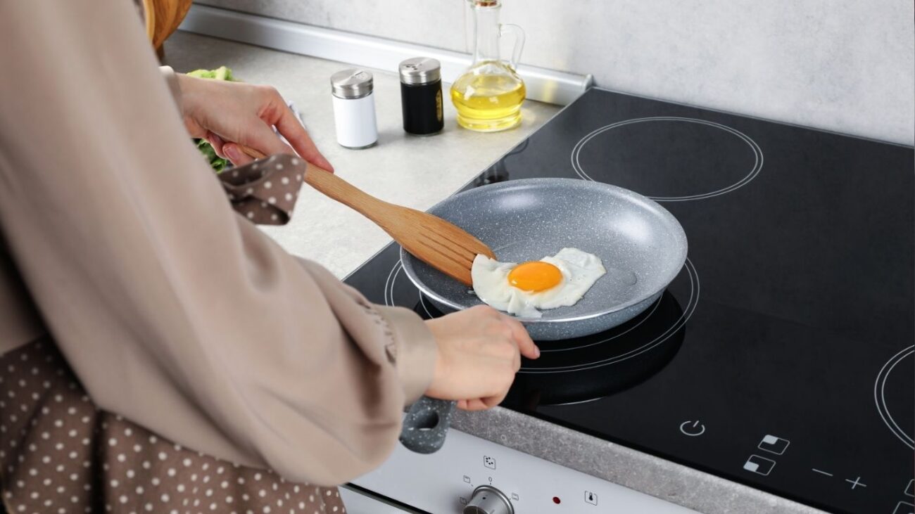 cooking eggs 1
