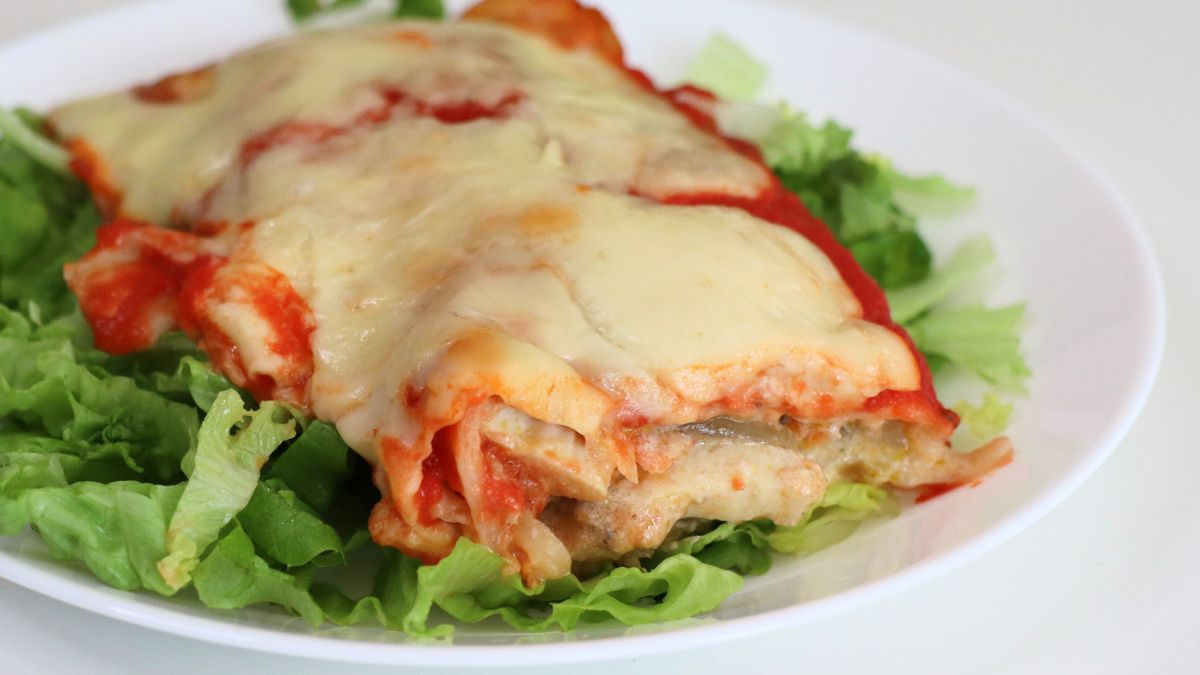 easy chicken enchilada with red sauce