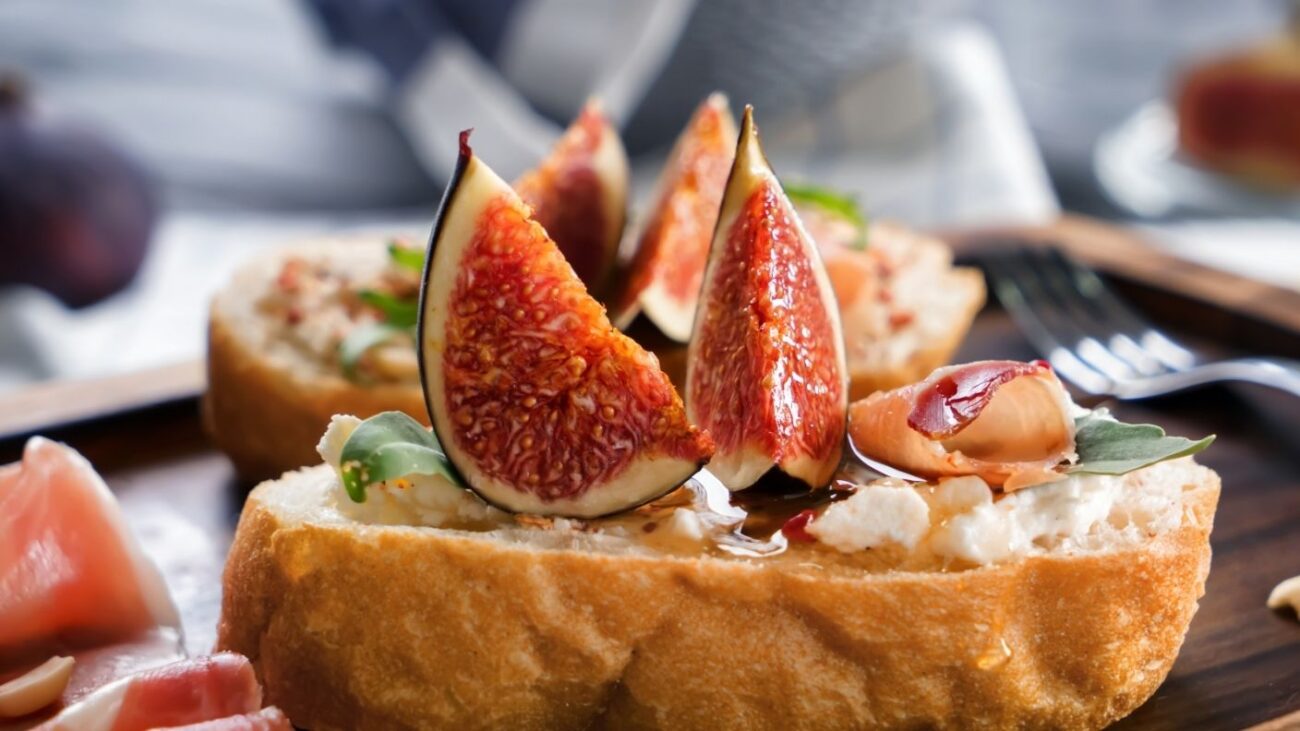 fig and prosciutto sandwich