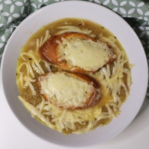 how to make french onion soup with white wine