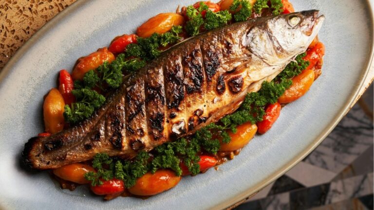 Why Nutritionists Say Midlife Diets Need More Healthy Fat