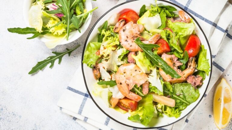 The Longevity Dinner Formula Busy Women Are Starting to Copy