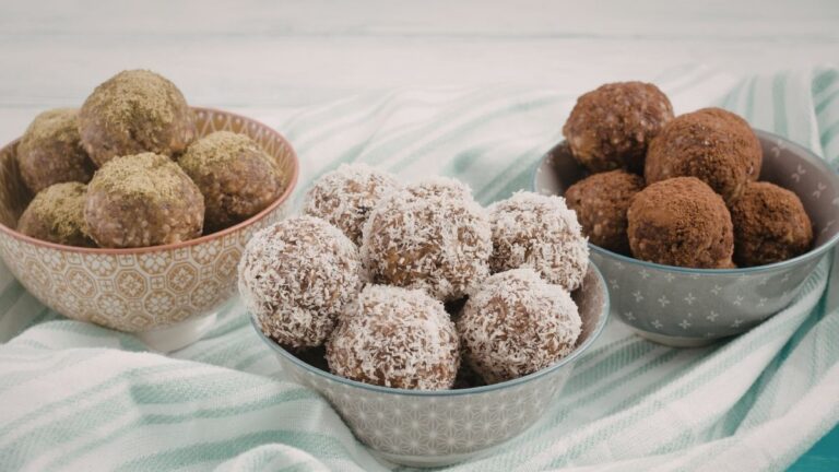 Healthier Energy Ball Recipes for Work, Workouts & Midday Boosts