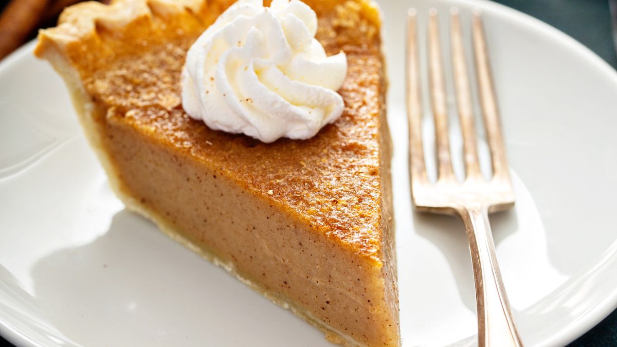 how to eat the pumpkin pie