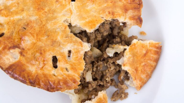 Here’s How To Reheat Meat Pie & Keep It Warm for Hours!