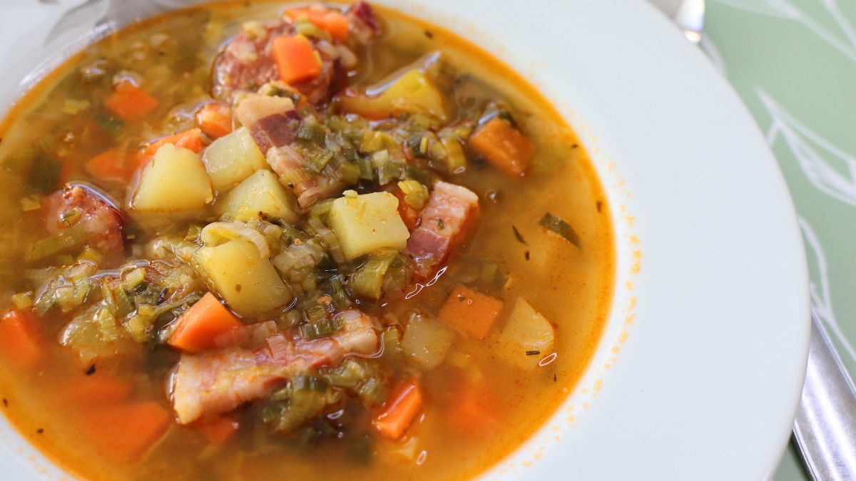 leek potato and bacon stew