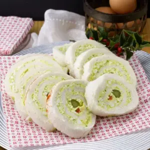 mamies egg sandwich rolls 7 768x768 1