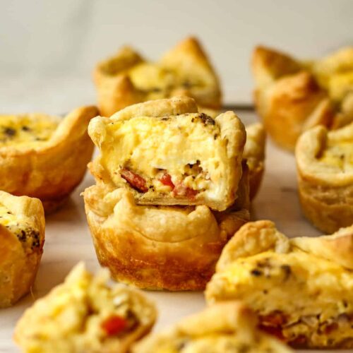 mini quiche in puff pastry 12