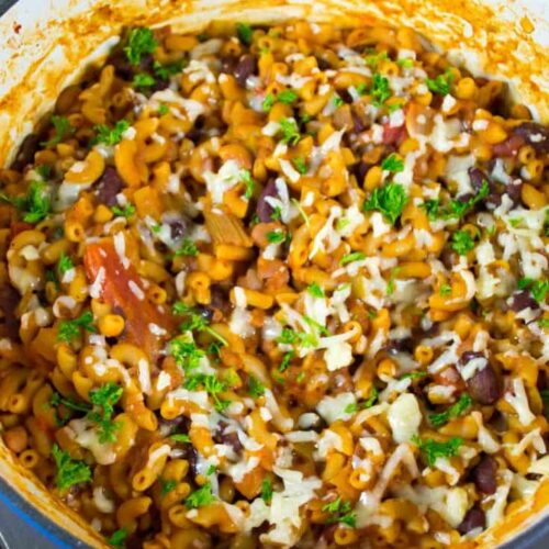 one pot vegetarian chili mac 11 735x1103 1