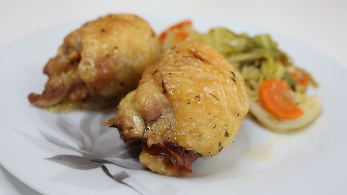 oven baked boneless chicken thighs with ham and cheese recipe