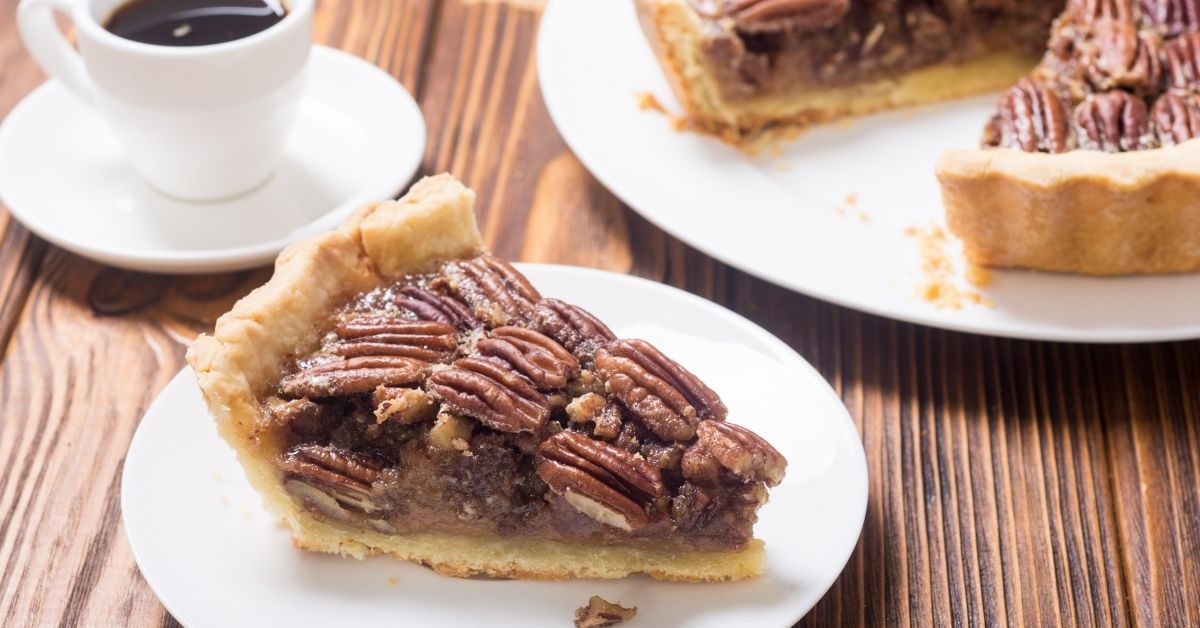 How To Serve Pecan Pie: Hot Or Cold?