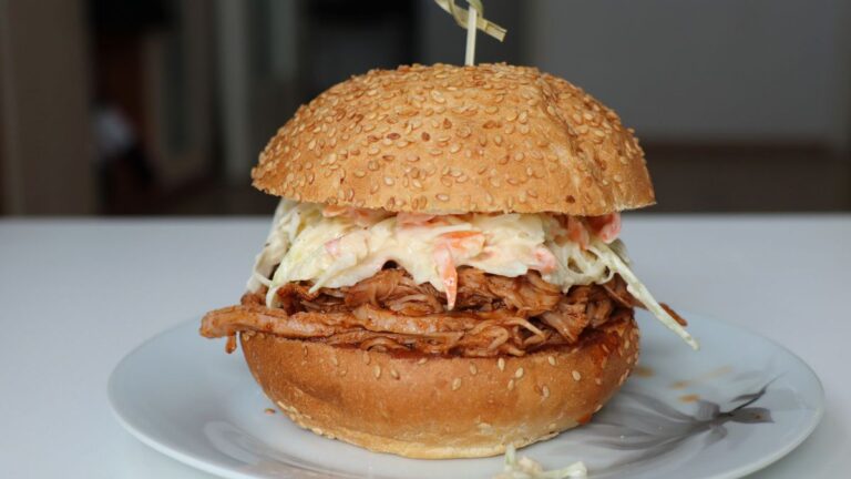 pulled pork burger recipe with homemade bbq sauce