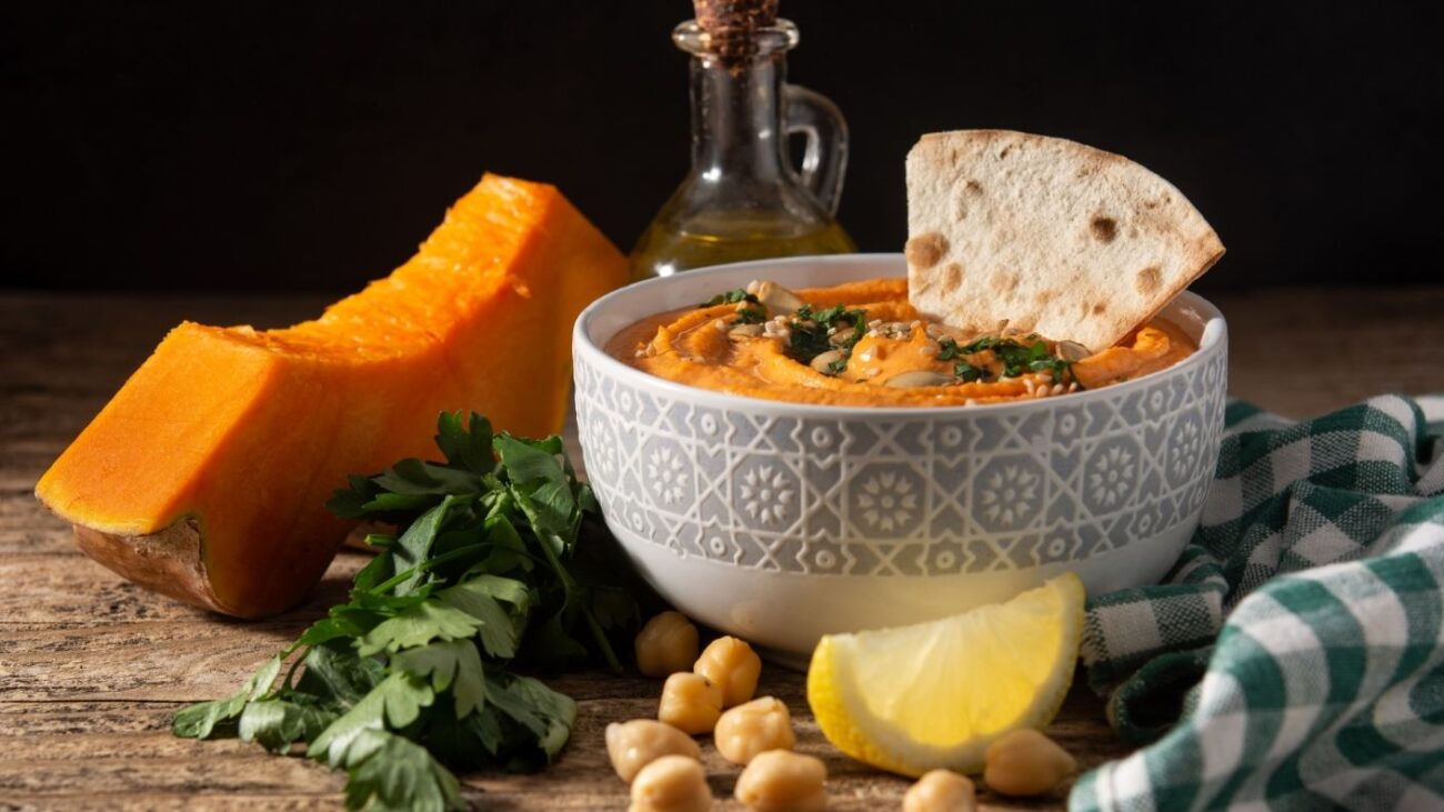 pumpkin hummus 1