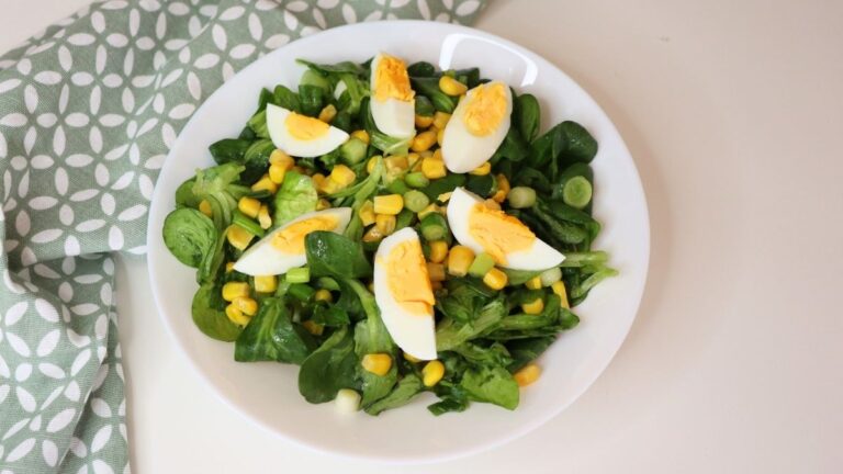 purslane salad with eggs recipe