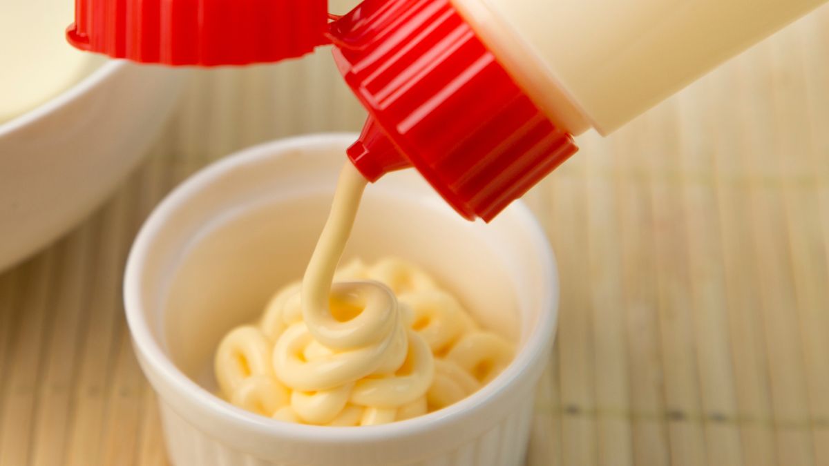 squeezing Kewpie Mayo into a bowl