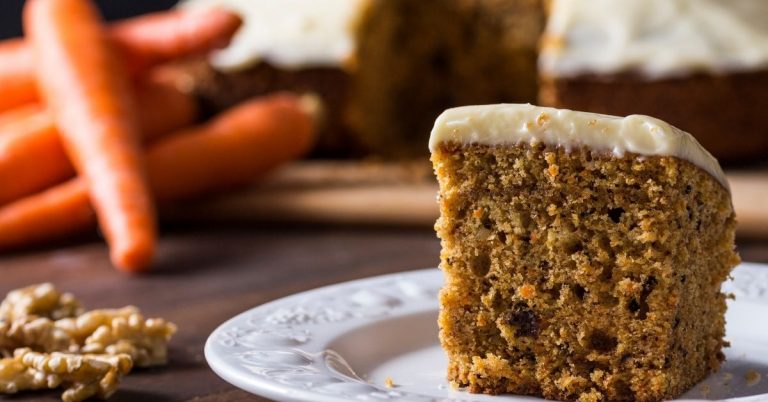 What Does Carrot Cake Taste Like? Is it Good For You? [+ Recipe]
