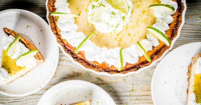 What Does Key Lime Pie Taste Like? What Is Its Texture?