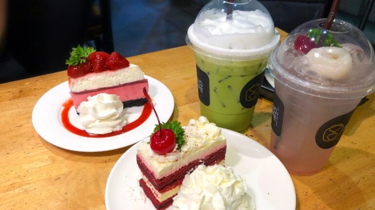 Where to Buy Red Velvet Cheesecake? [7 Places]